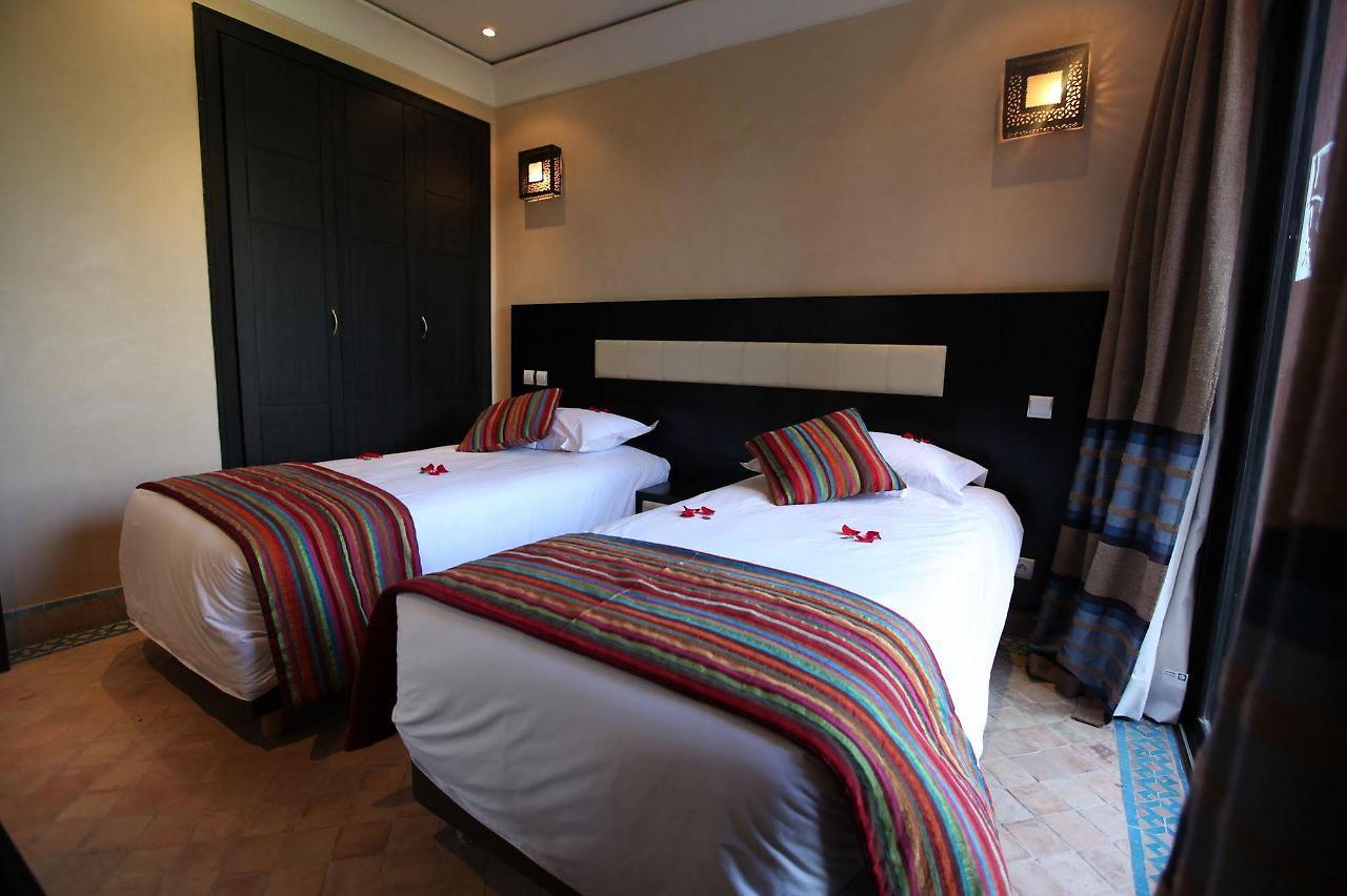 Les Jardins De Zyriab Bed & Breakfast Aït Hamid Exterior foto