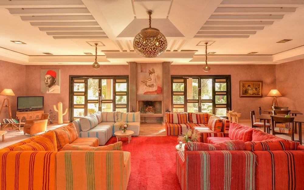 Les Jardins De Zyriab Bed & Breakfast Aït Hamid Exterior foto